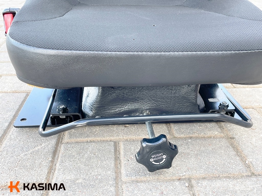 CAT 303 E CR high back suspension seat Kabinen