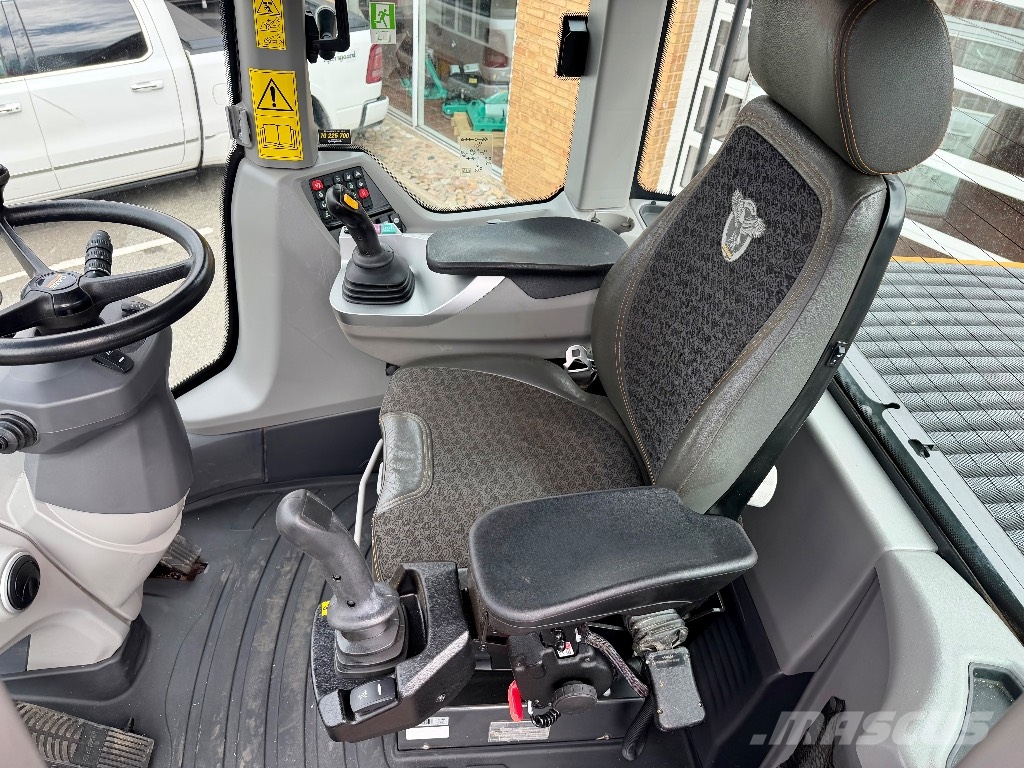 CASE 621G Z-bar Hjullastare