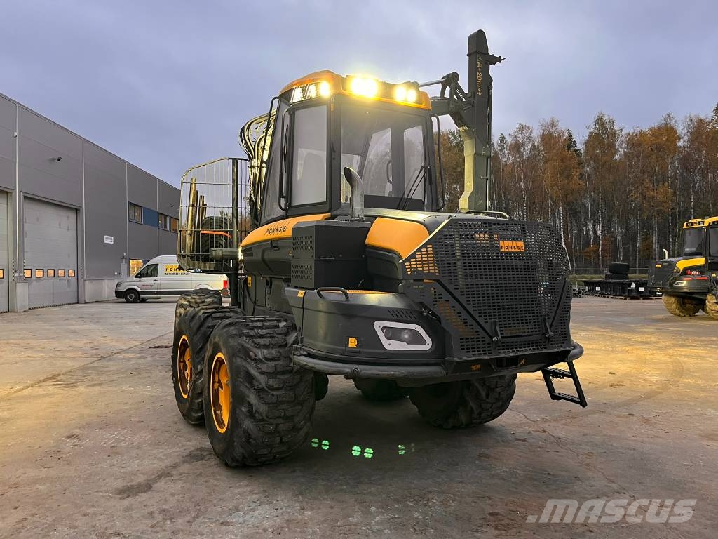 Ponsse Buffalo 8W Forwarder
