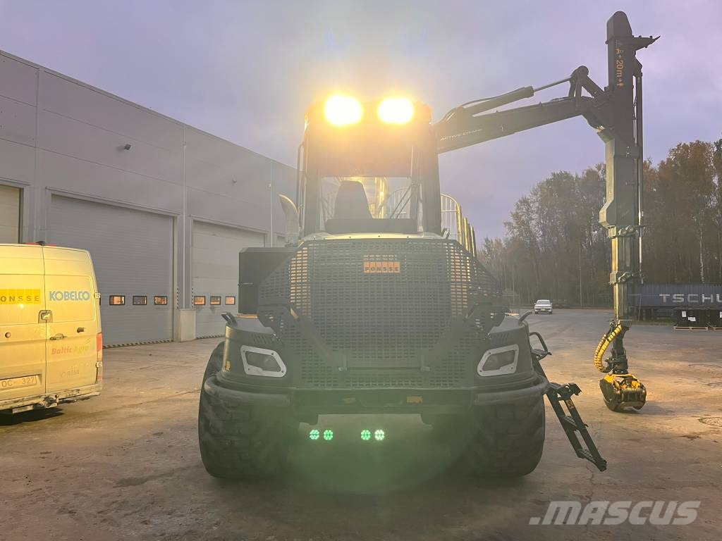 Ponsse Buffalo 8W Forwarder
