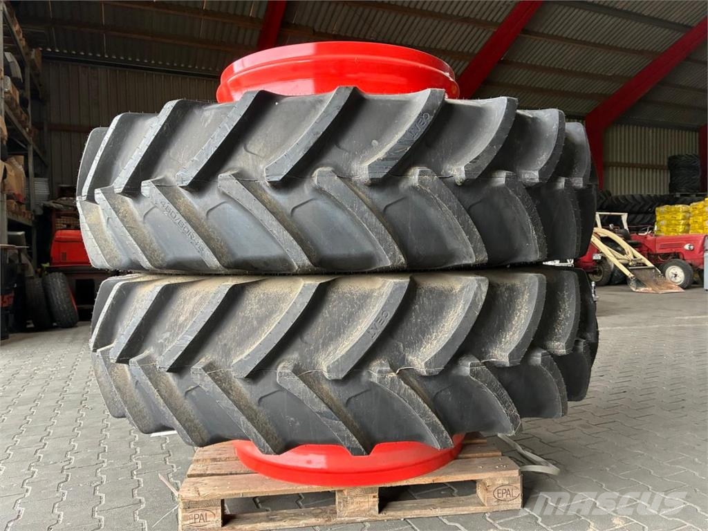 Grasdorf 480/80 R46 2 Stück ماكينات زراعية - غير ذلك