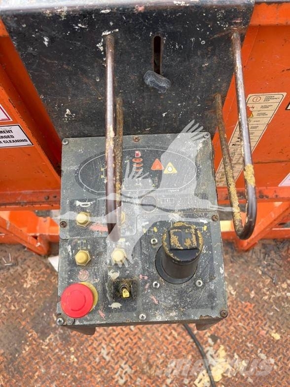 JLG 260MRT 剪叉式升降机