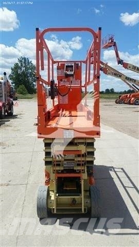 JLG 2632ES 剪叉式升降机