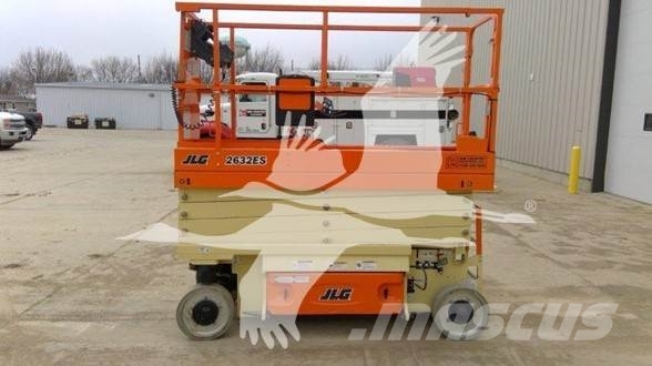 JLG 2632ES 剪叉式升降机
