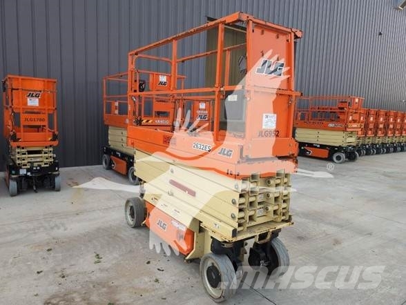 JLG 2632ES 剪叉式升降机