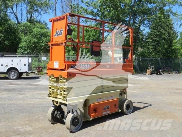 JLG 2632ES 剪叉式升降机