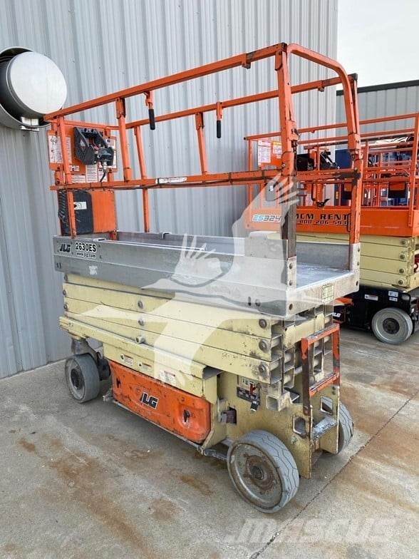 JLG 2632ES 剪叉式升降机
