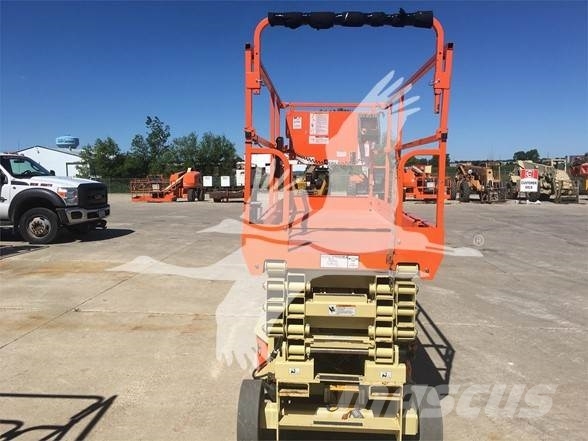 JLG 2646ES Nůžková zvedací plošina
