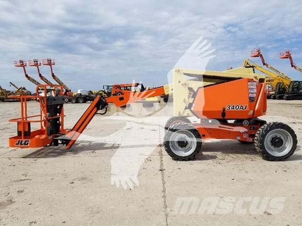 JLG 340AJ رافعات سلة مفصلية