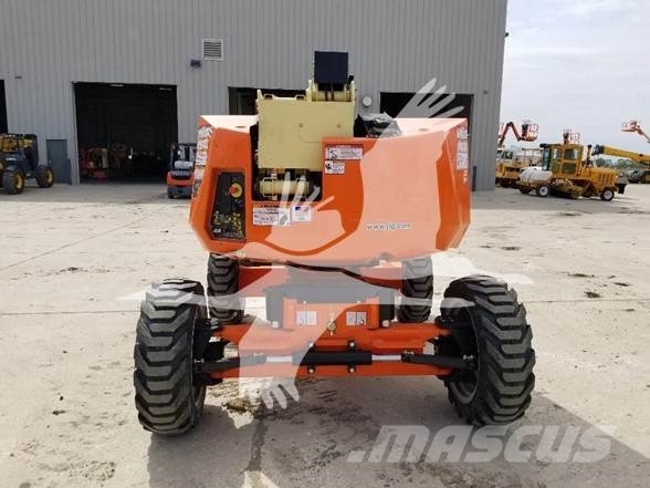 JLG 340AJ رافعات سلة مفصلية