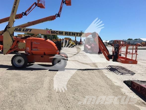 JLG 600AJ 관절형 전동이동 리프트