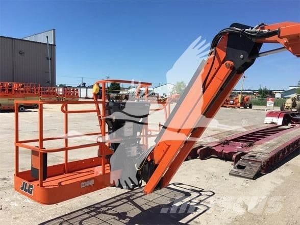 JLG 600AJ 관절형 전동이동 리프트