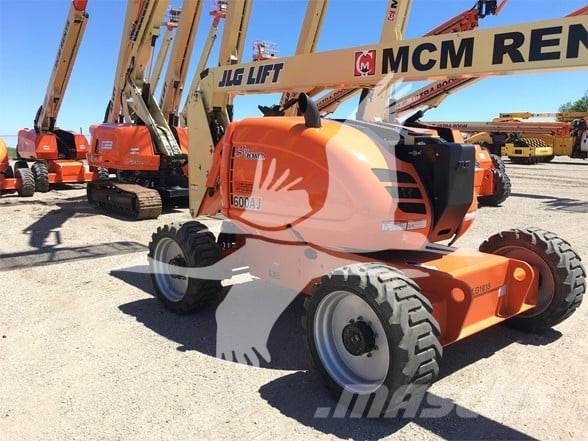 JLG 600AJ 관절형 전동이동 리프트