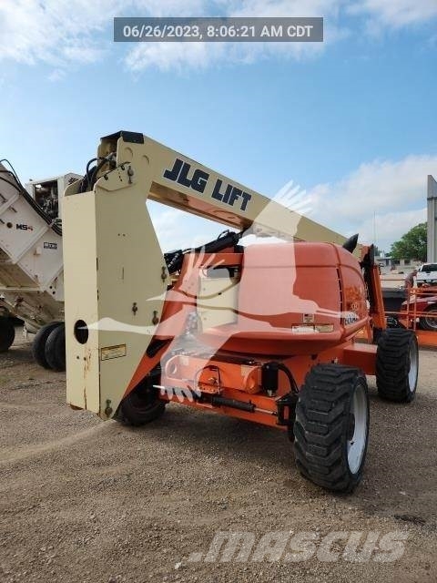 JLG 600AJ Plataforma de trabajo articulada