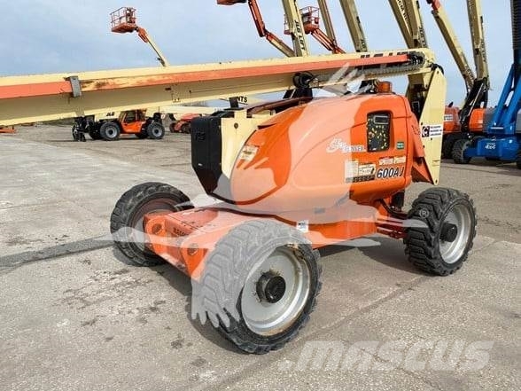 JLG 600AJ Zglobne podizne platforme