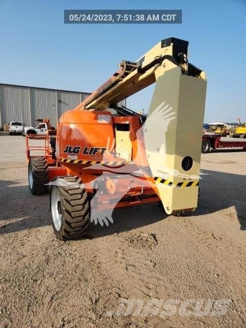 JLG 600AJ 관절형 전동이동 리프트
