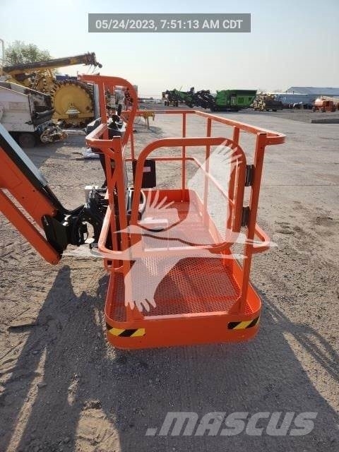 JLG 600AJ 관절형 전동이동 리프트