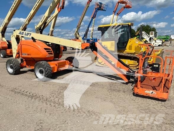 JLG 600AJ 관절형 전동이동 리프트