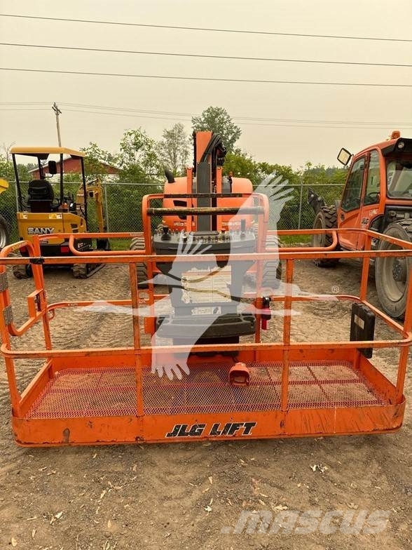 JLG 600AJ Knikarmhoogwerkers