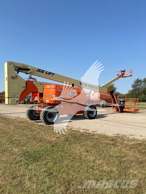 JLG 800AJ Articulated boom lifts