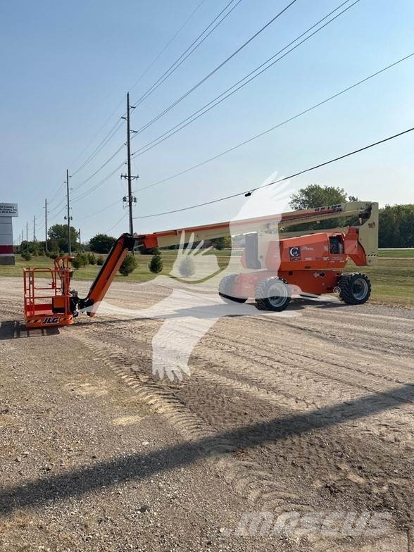 JLG 800AJ Articulated boom lifts