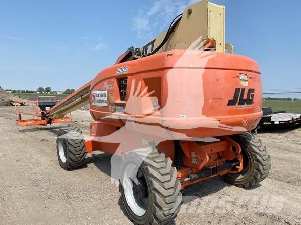 JLG 800S Teleskooppipuominostimet