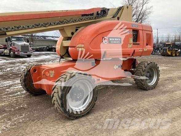 JLG 800S Teleskooppipuominostimet