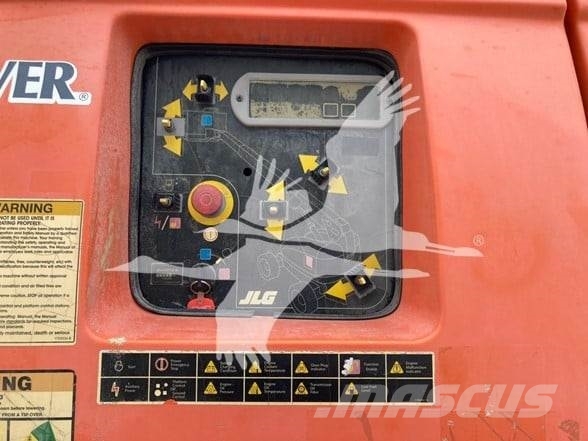 JLG 800S Teleskooppipuominostimet