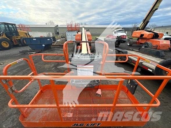 JLG 800S Teleskooppipuominostimet