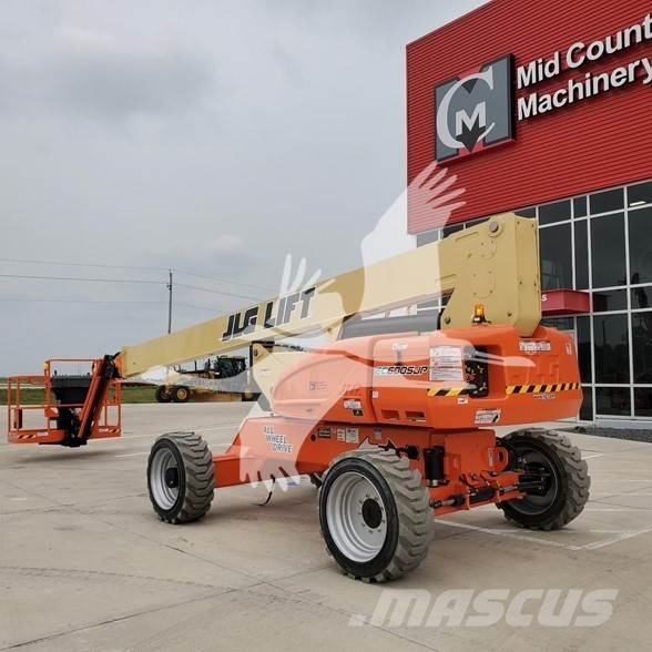 JLG EC600SJP Telescopic boom lifts