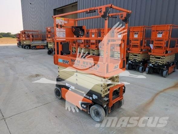 JLG ES1932 剪叉式升降机
