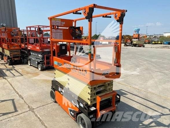 JLG ES1932 剪叉式升降机