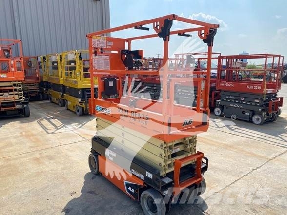 JLG ES1932 剪叉式升降机