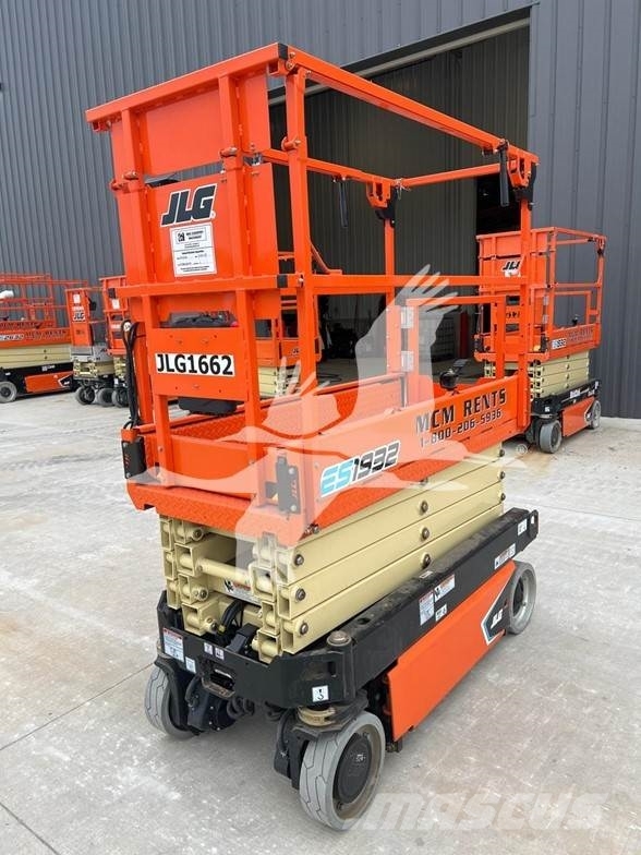 JLG ES1932 剪叉式升降机