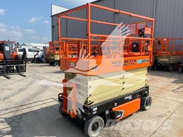 JLG ES3246 Scissor lifts
