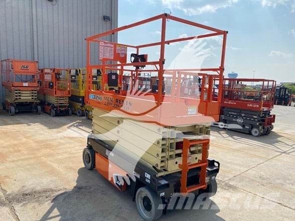 JLG ES3246 Scissor lifts