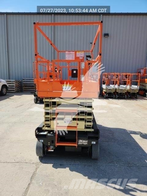 JLG ES3246 Scissor lifts