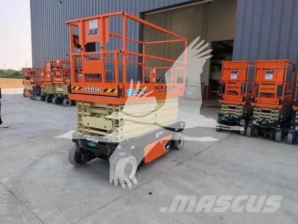 JLG ES3246 剪叉式升降机