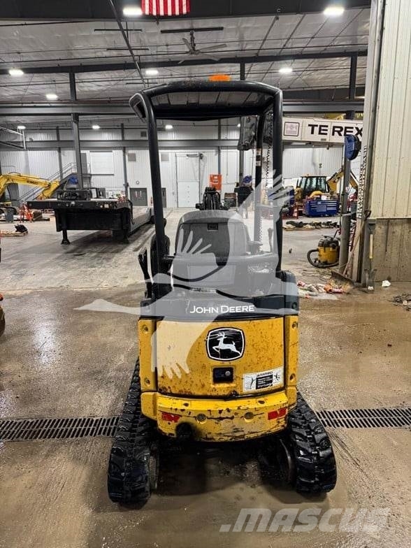 John Deere 17 Minigravere <7t