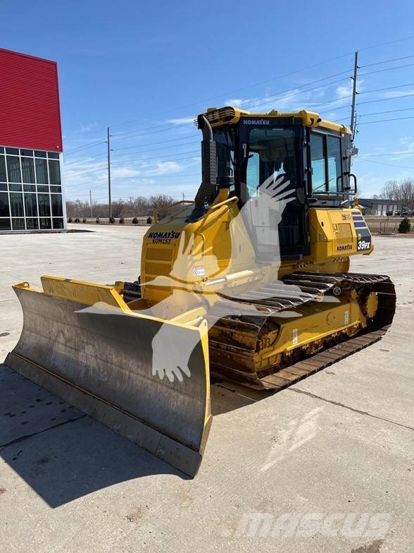 Komatsu D39PX-24 Crawler dozers