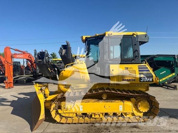 Komatsu D39PX-24 Crawler dozers