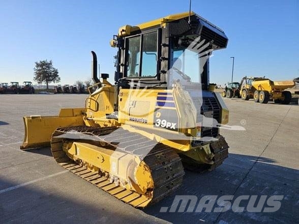 Komatsu D39PX-24 Crawler dozers
