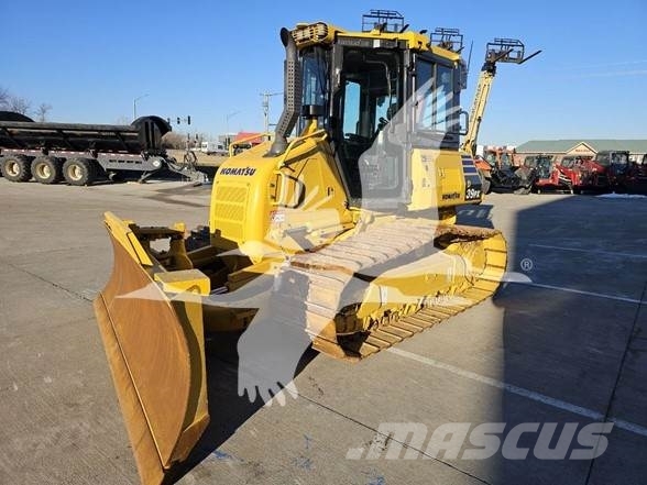 Komatsu D39PX-24 Crawler dozers