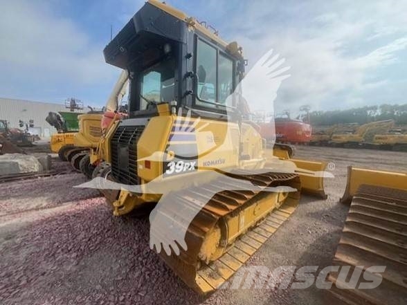 Komatsu D39PX-24 Crawler dozers