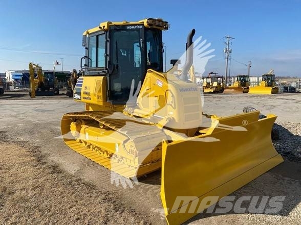 Komatsu D39PX-24 Crawler dozers