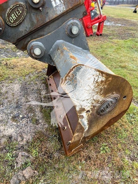 Oriel 80X3 Schaufeln