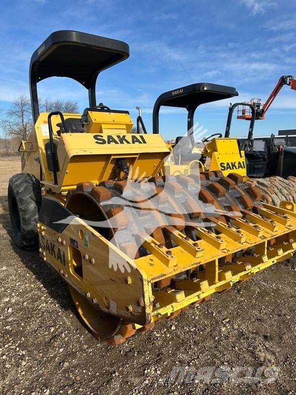 Sakai SV414T Enkelt tromle