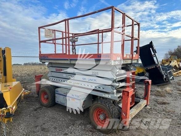 SkyJack SJ7135RT Ανυψωτήρες ψαλιδωτής άρθρωσης