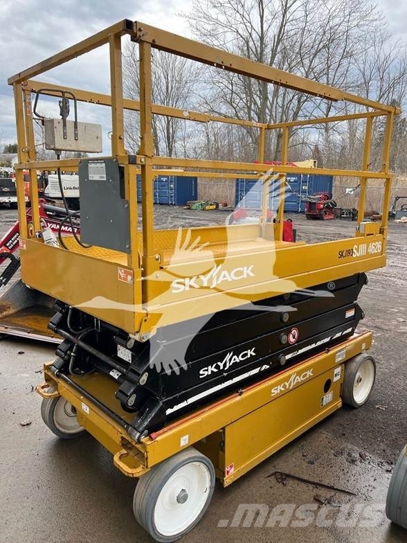 SkyJack SJIII4626 Škaraste platforme