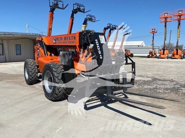 SkyTrak 10054 Telescopic handlers